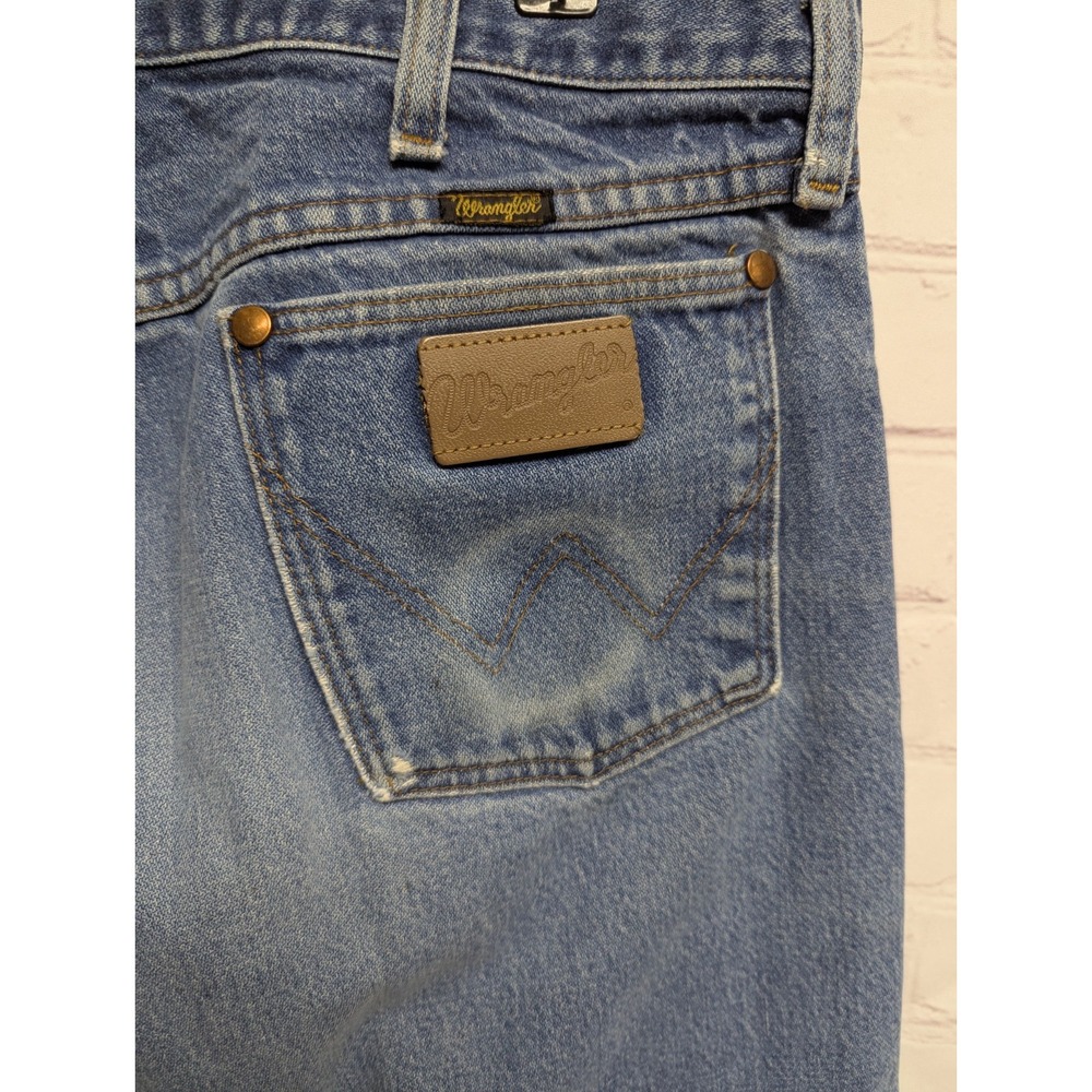 Vintage Wrangler Worn And Distressed With Chew Tin Pocket 13MWZ Men's 36x34  951